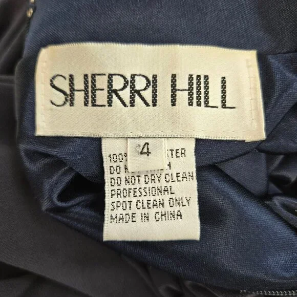 Sherri Hill Two Piece Shimmery Sleeveless Cross Stitch Beaded Gown Size 4 - Picture 3 of 12